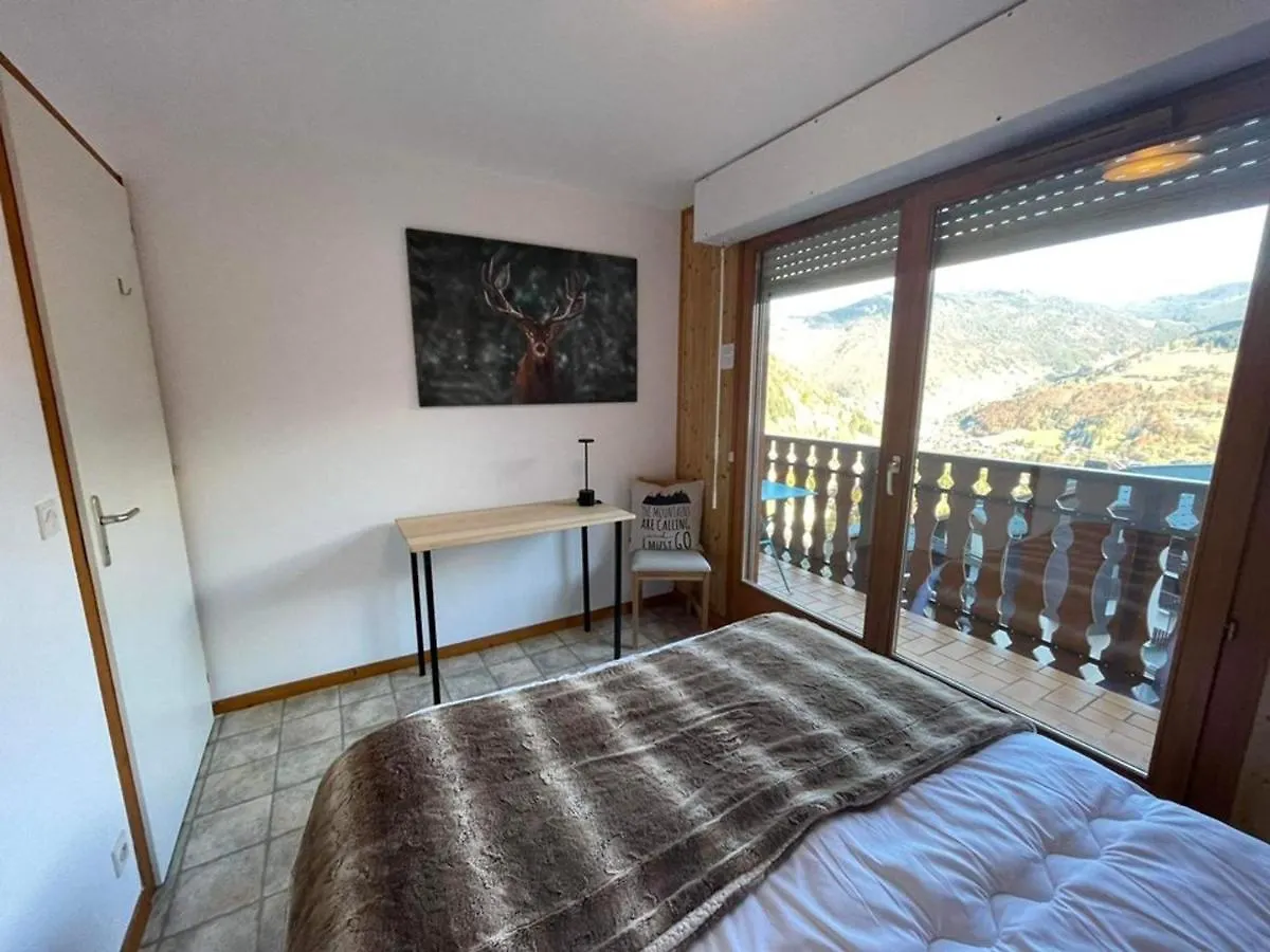 3 Pieces Skis Aux Pieds Avec Balcon A Saint-Jean-D'Aulps - Fr-1-573-80 Daire